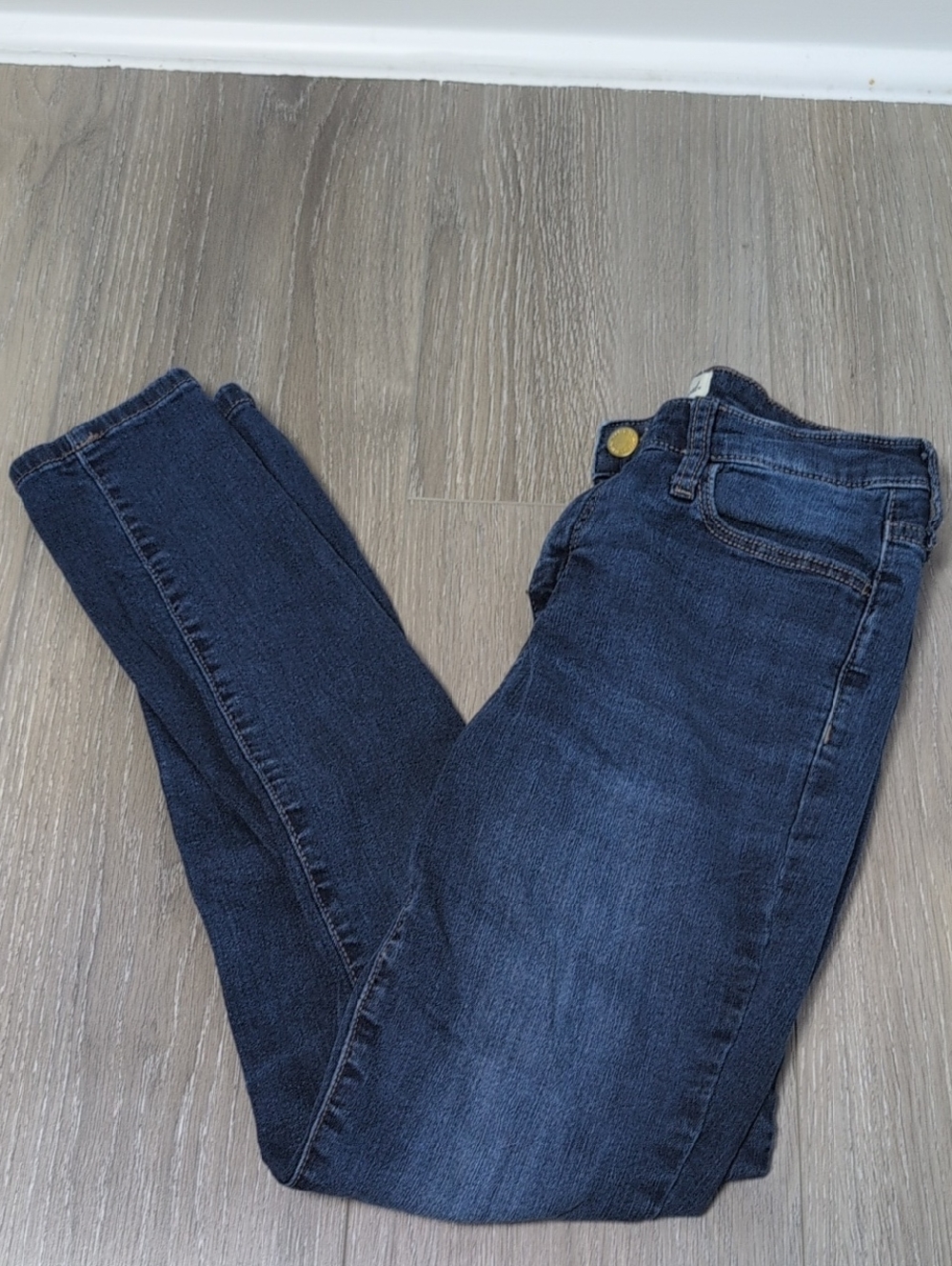 Universal Thread Dark Skinny Jeans